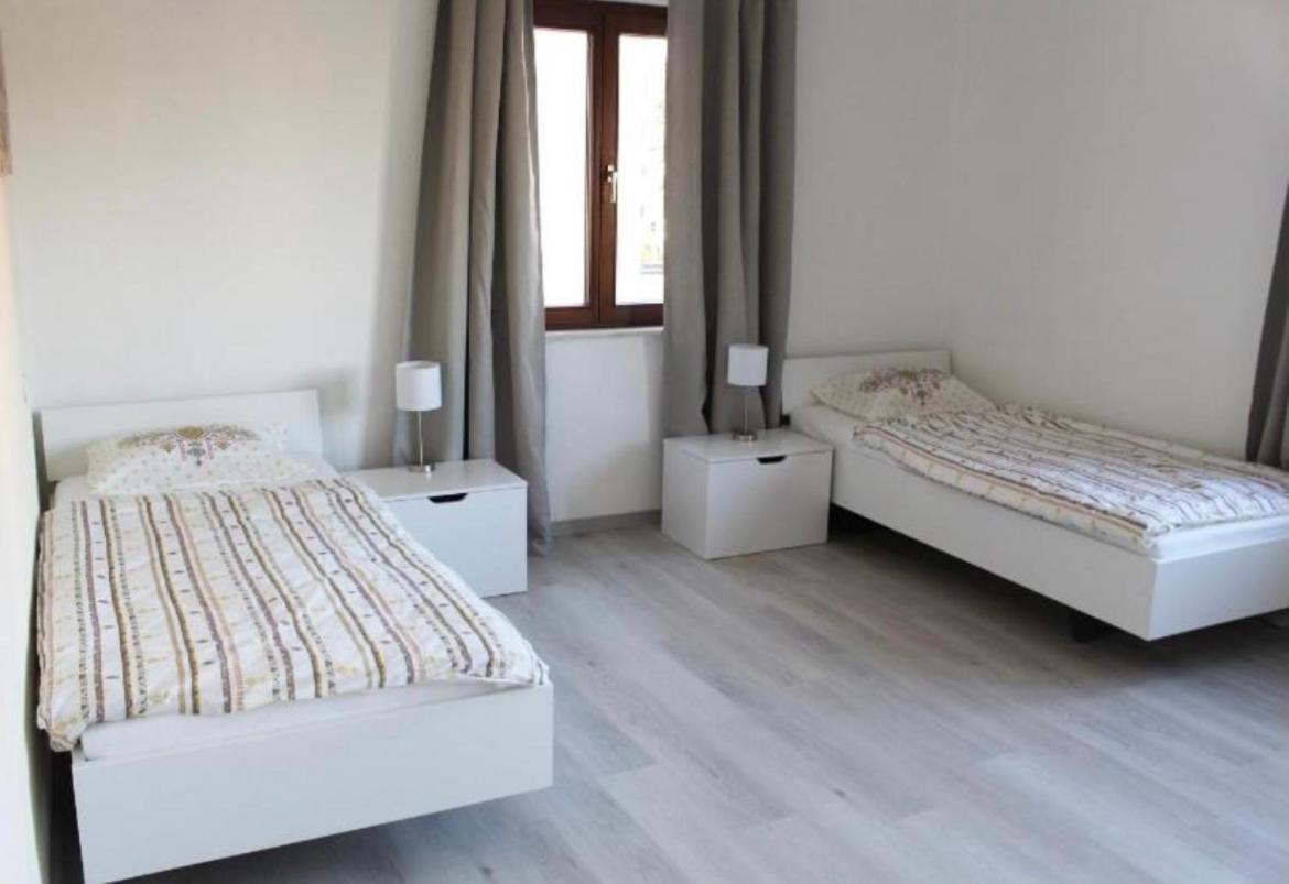 Lakeside Ferienwohnung FDH Esterno foto